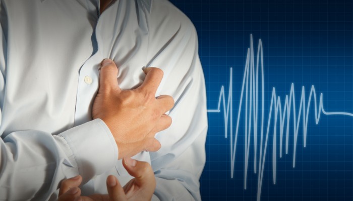Причини за натискане на болка в гърдите