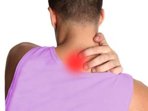 Захващане на нерва в гръдния кош и други части на гръбначния стълб е основният провокиращ болка в гърба