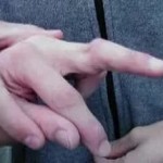 Средният и пръстеновиден пръст боли от дясната или от лявата ръка: причините за болката
