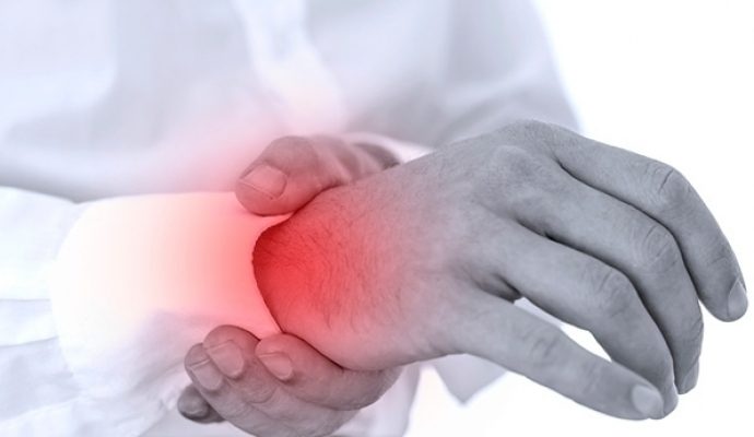 Болка в ръката от рамо до ръце: причини
