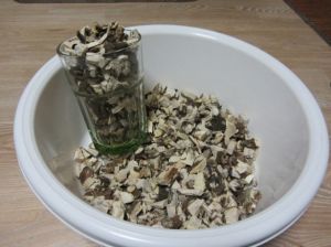 Обработка и отстраняване на соли от ставите на слънчогледовия корен: рецепти и върхове