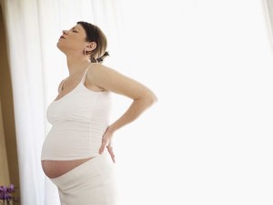 Какво да направите, ако костите и ставите на таза са боли по време на бременност