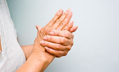 Цзъбна остеохондроза болка в ръка