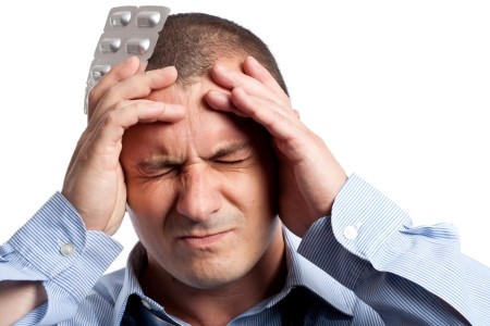 Как да разпознаете симптомите и да третирате напрегнатото главоболие