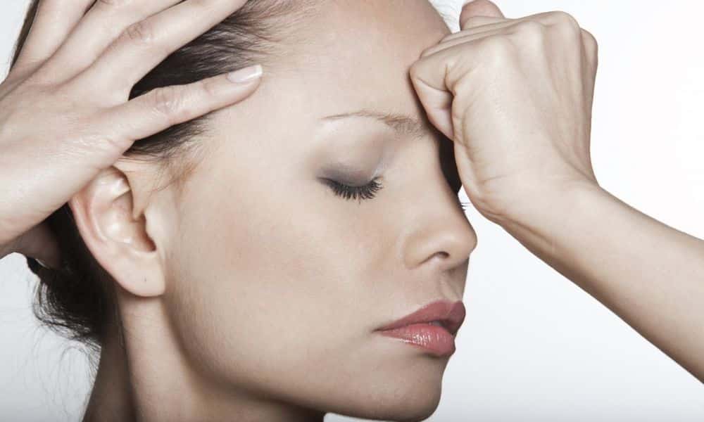 Когато главоболието започне да кашля: възможни причини и лечение