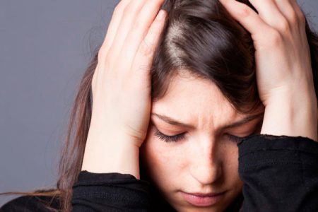 Какво може да бъде взето от главоболие по време на кърменето?