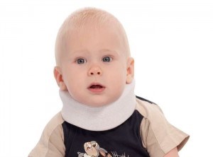 Лечение на вродени леви и десни мускулни тортиколи при новородени