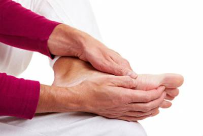 Причините за болка в ставите на краката и принципите на неговото лечение
