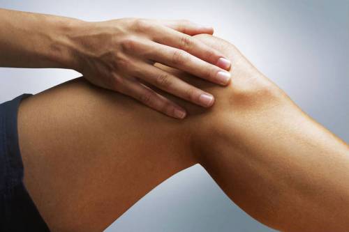Причини за болка в крака от бедрата до коляното