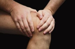 Причини за болка в коляното: какви заболявания го причиняват?