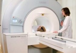 Компютърна томография (CT) на гръбначния стълб: към кого се провежда, как преминава, разходите за изследването