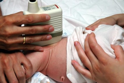 Как и защо се извършва ултразвукът на тазобедрените стави при новородени?