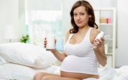 Калций за бременни жени: преглед на лекарствата, списък на продуктите с неговото съдържание