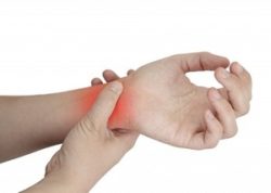 Навяхване на ръцете: симптоми, първа помощ и методи на лечение