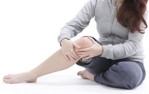 Краката боли от бедрото до крака: защо възниква подобно състояние и как да се премахне дискомфорта