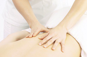 Възможно ли е да се направи масаж с интервертебрална херния?