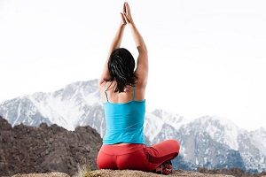 Възможно ли е да се практикува йога с херния интервертебрален диск