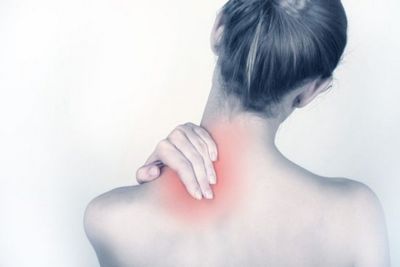 Рязка болка в страните и долната част на гърба