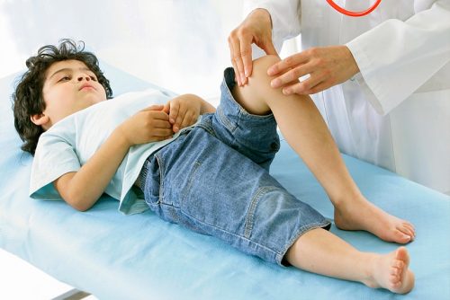 Причини и лечение на артрит при деца