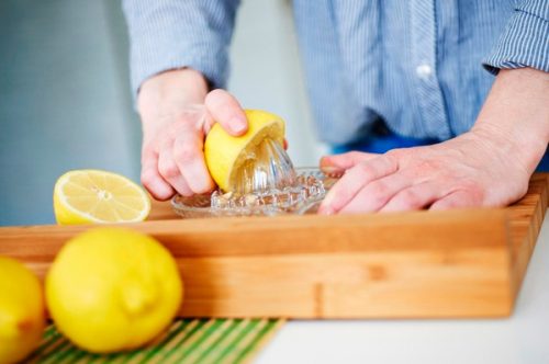 Възможно ли е да се яде лимон с подагра?