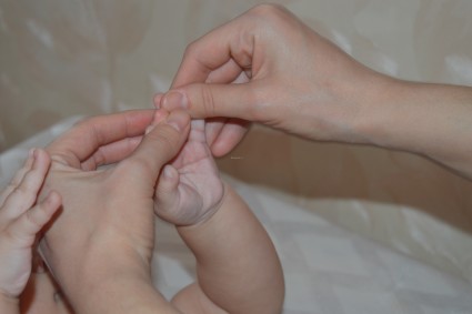 Масаж за новородени с различни патологични състояния