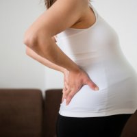 Болка в гърба при бременност 37 седмици