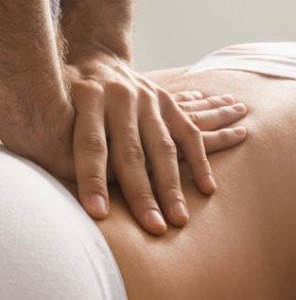Как да направите лумбален масаж за болка