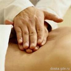 Как да направите масаж от болка в долната част на гърба