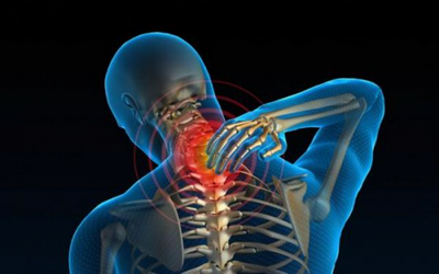 Симптомите на остеохондрозата на шийния гръбначен стълб