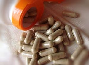 Хиалуронова киселина за ставите: инструкции за употреба, прегледи за препаратите, базирани на нея и тяхната цена