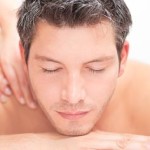 Масаж на раменете: как да масажирате рамото