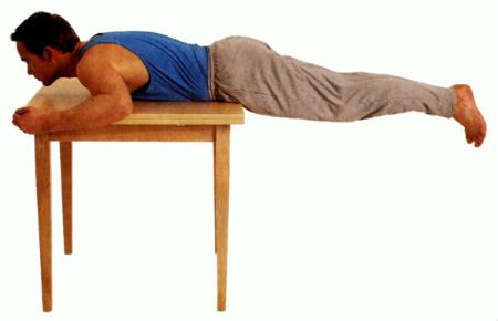 Специални упражнения за укрепване на гърба