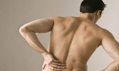 Има опасност липома по гърба и областта на гръбначния стълб?