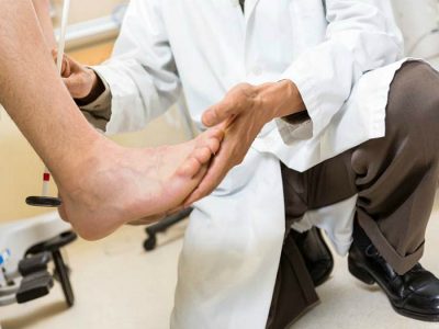 Какви са причините, лечение на изтръпване с двете игли в пръстите и пръстите на краката