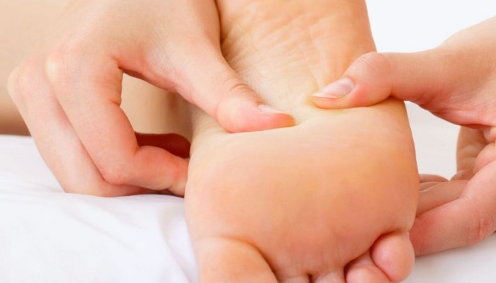 Лечение на плоски крака при възрастни и деца у дома