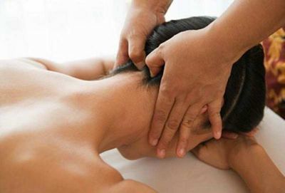 Болка в цервикалния масаж