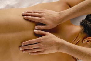 Какво да изберете масаж за гръбначния стълб с остеохондроза