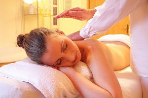 Вашият принос за здравето: масаж за гърба