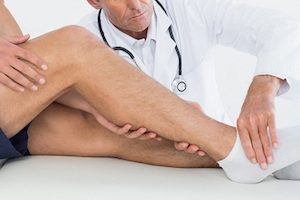 Слабост в краката с остеохондроза - причини, симптоми и как да се коригира ситуацията