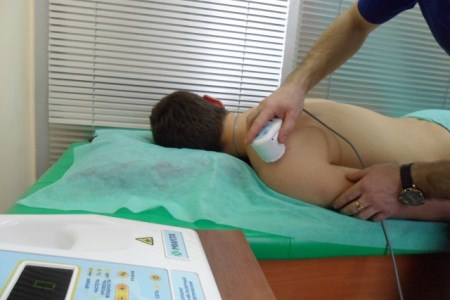 Магнитотерапия (лечение с магнити) за остеохондроза на цервикални и други части на гръбначния стълб