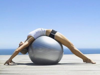 Какви упражнения правят упражнения за лумбалния гръбначен стълб