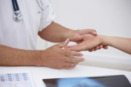 Основните причини за подпухналостта на пръстите