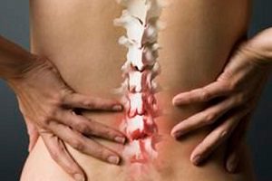 Болка в корема с остеохондроза на лумбалния гръбнак - причини, симптоми, лечение