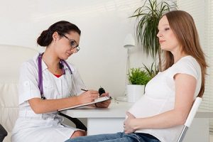 Как да лекувате остеохондрозата по време на бременност