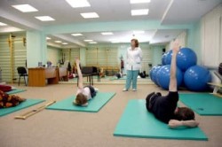 Терапевтични упражнения при сколиоза: индикации, противопоказания, упражнения