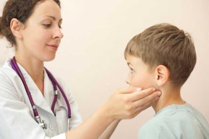 Причини и лечение на разширени лимфни възли в шията при деца