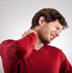 Гърло на гръбначния стълб: признаци на анатомия, типична травма на врата и профилактика на заболявания