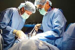 Хирургия за отстраняване на херния на гръбнака: типове, в които се провежда, обратна информация за пациента и разходи
