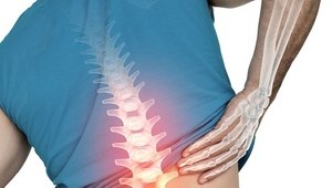 Гърбът боли: причините за това състояние и неговата корекция