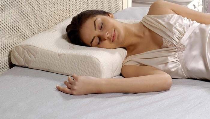 Как да спим правилно с цервикална остеохондроза: съвет и избор на легла